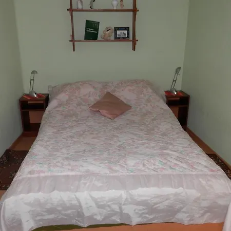 Gasthuis Apartman Napsugar Vendeghaz Eger